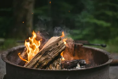 Building a Backyard Fire Pit: A DIY Guide to Cozy EveningsIllustration